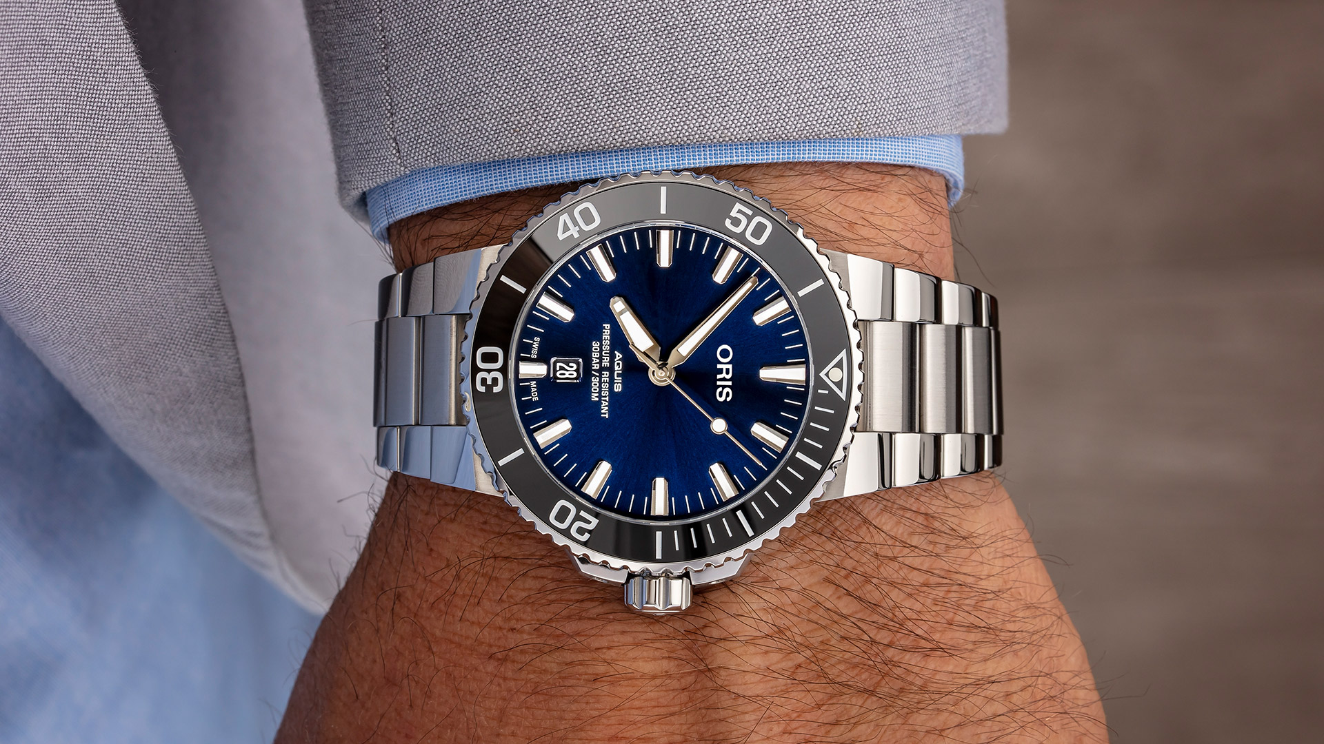 Oris Aquis Date 43.5mm